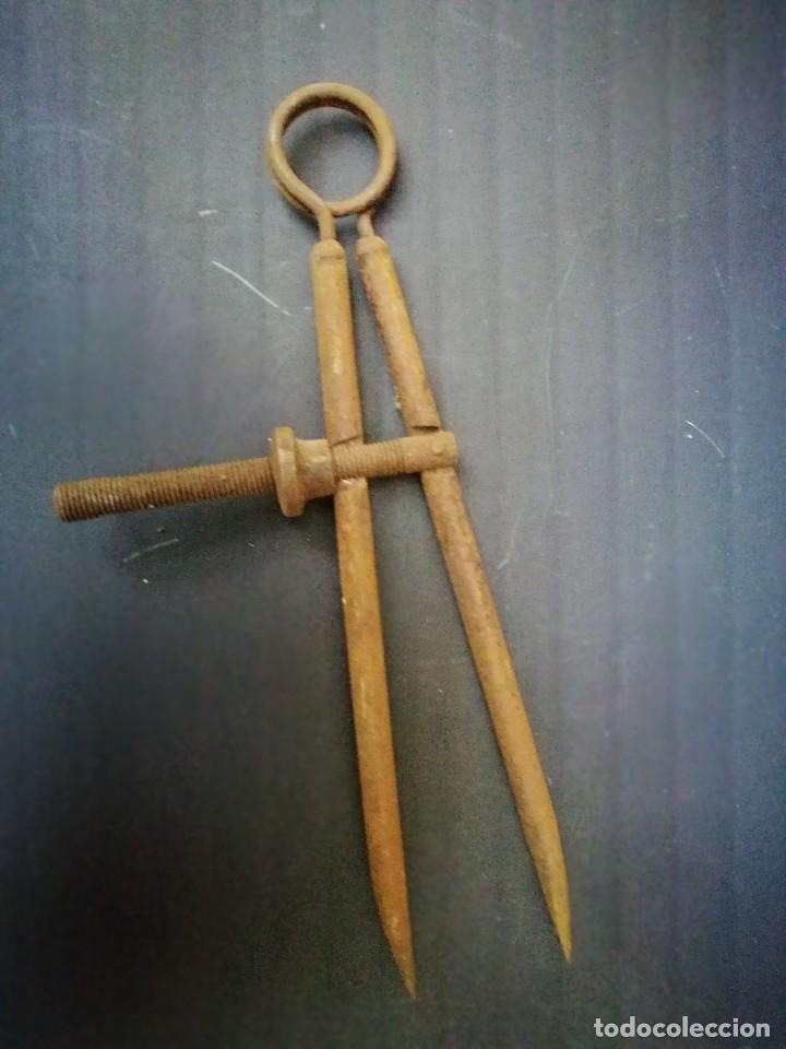 Antig&uuml;edades: ANTIG&Uuml;O COMP&Aacute;S INDUSTRIAL DE HIERRO - Foto 4
