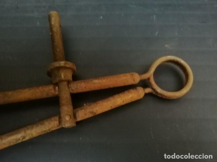 Antig&uuml;edades: ANTIG&Uuml;O COMP&Aacute;S INDUSTRIAL DE HIERRO - Foto 7