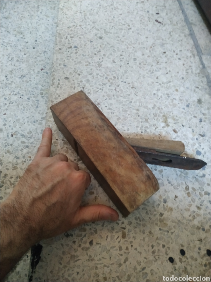 Antig&uuml;edades: Cepillo antiguo carpinter&iacute;a de madera - Foto 2