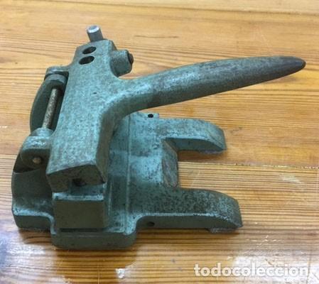 Antig&uuml;edades: Taladradora antigua - Foto 6