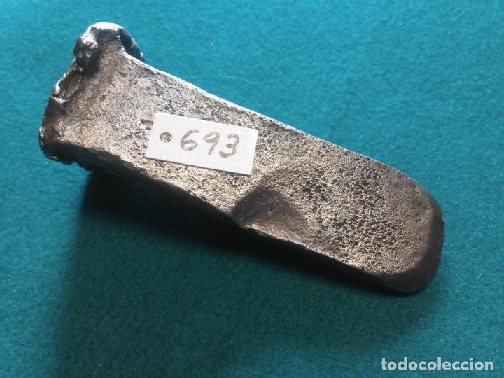 Antig&uuml;edades: CU&Ntilde;A DE FORJA - Foto 1