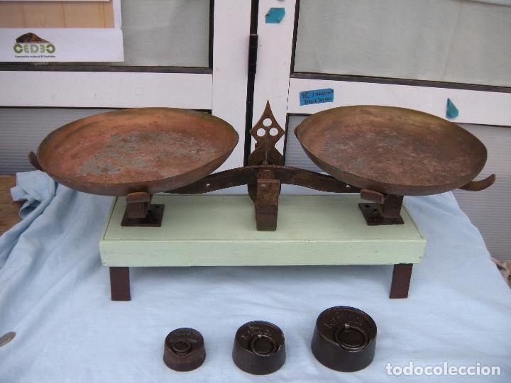 Antig&uuml;edades: PESO CON PLATOS Y PESAS - Foto 1