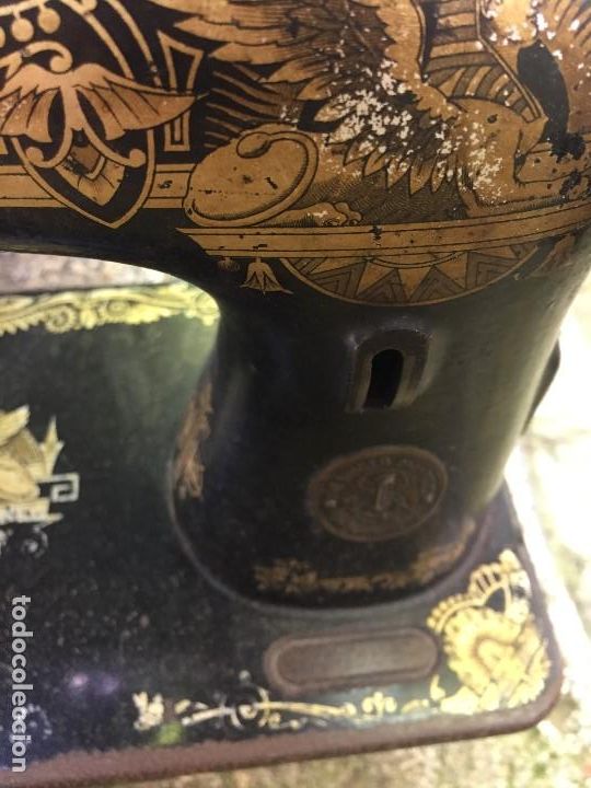 Antig&uuml;edades: Antig&uuml;a m&aacute;quina de coser - Foto 5