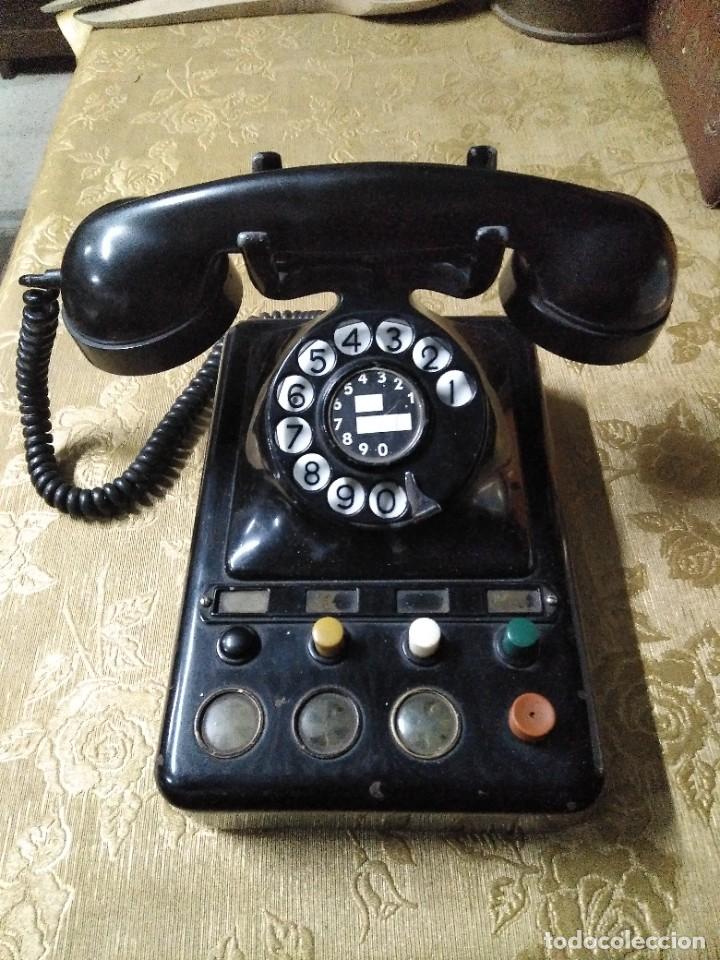 Tel&eacute;fonos: Telefono antiguo tipo centralita - Foto 1