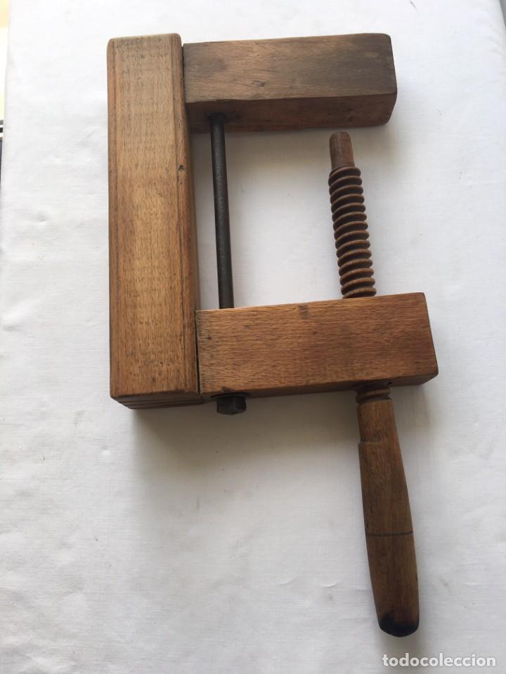 Antig&uuml;edades: Gato de carpintero de madera y hierro, comienzos siglo XX - Foto 3