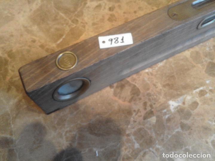 Antig&uuml;edades: ANTIGUO NIVEL DE CARPINTERO - Foto 2