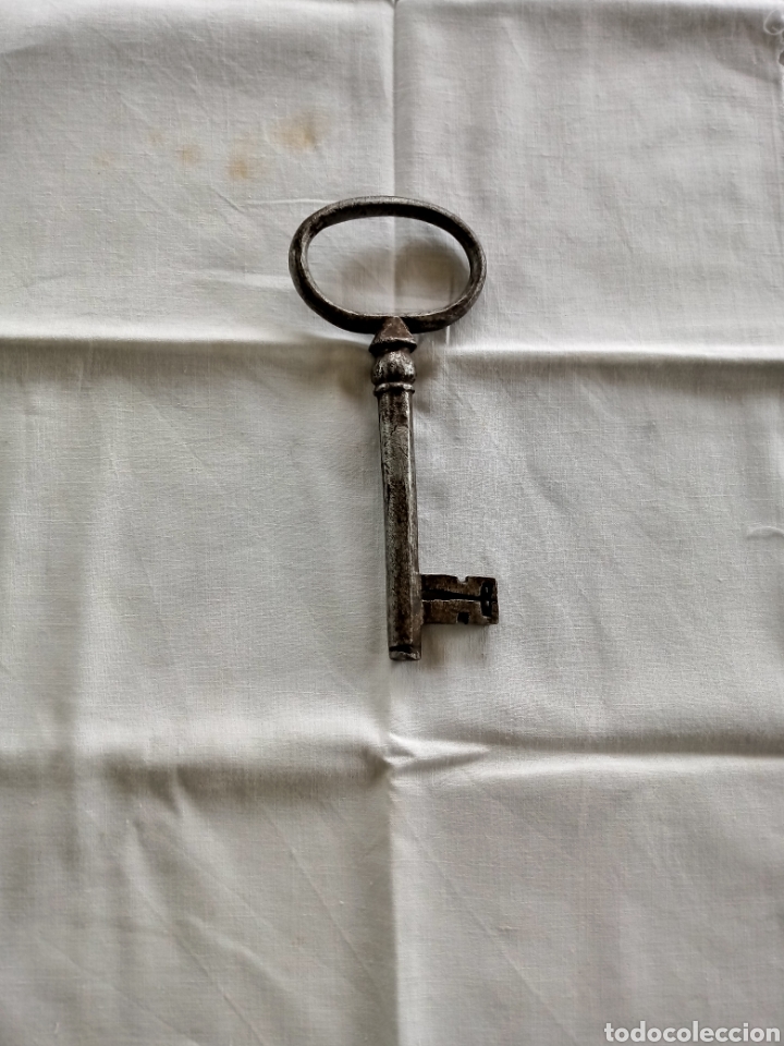 Antig&uuml;edades: Llave antigua de hierro forjado - Foto 1