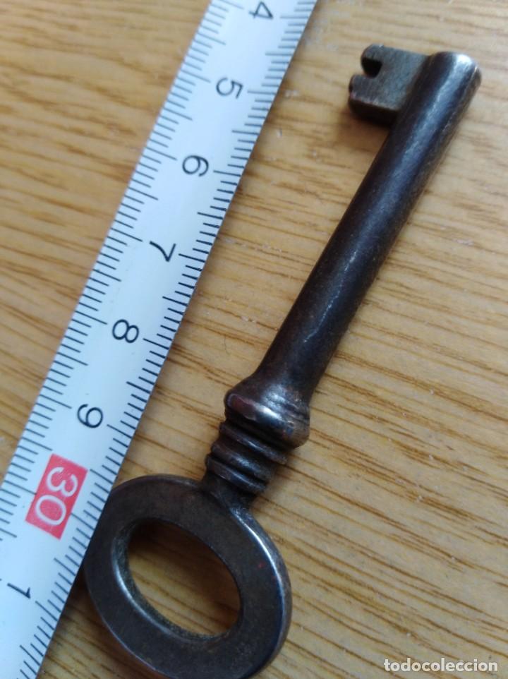 Antig&uuml;edades: Antigua llave 595 - Foto 2