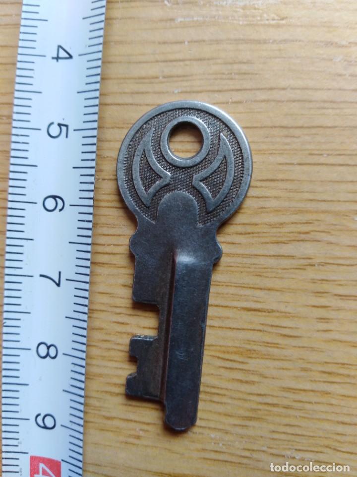 Antig&uuml;edades: Antigua llave - 595 - Foto 2