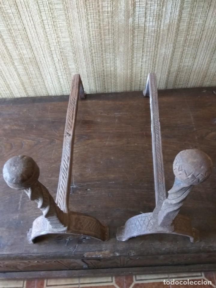 Antig&uuml;edades: MORILLOS ANTIGUOS DE HIERRO FORJADO - Foto 9