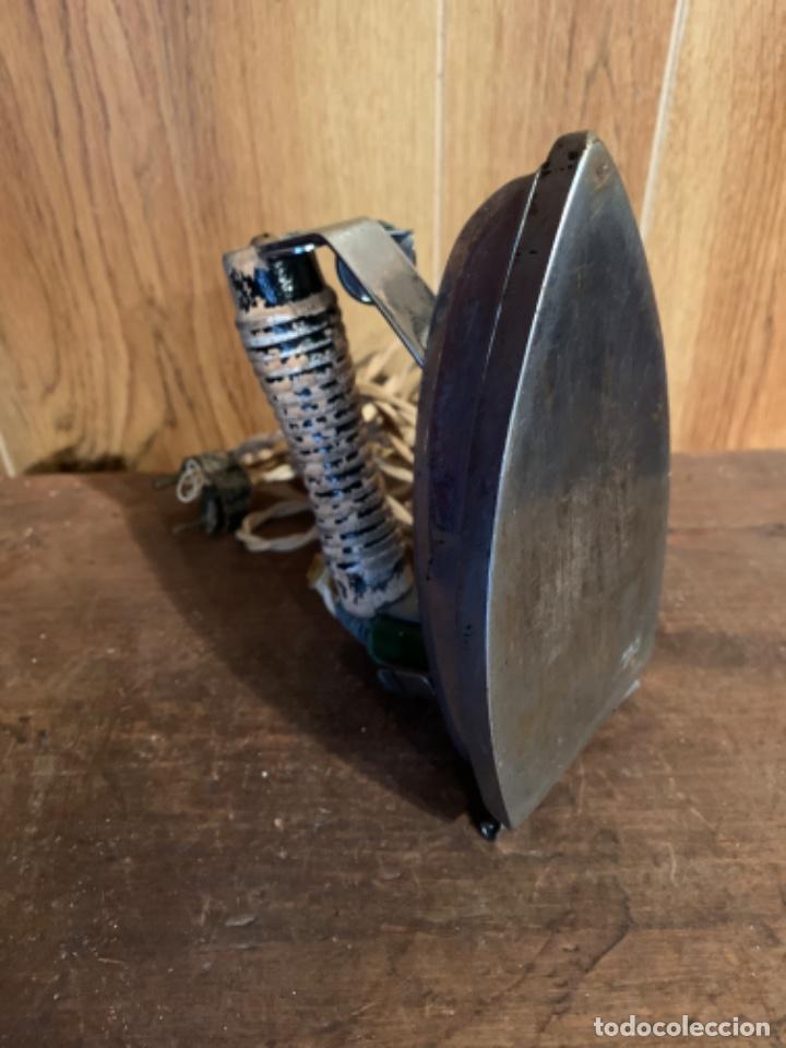 Antig&uuml;edades: PLANCHA EL&Eacute;CTRICA ANTIGUA - Foto 5