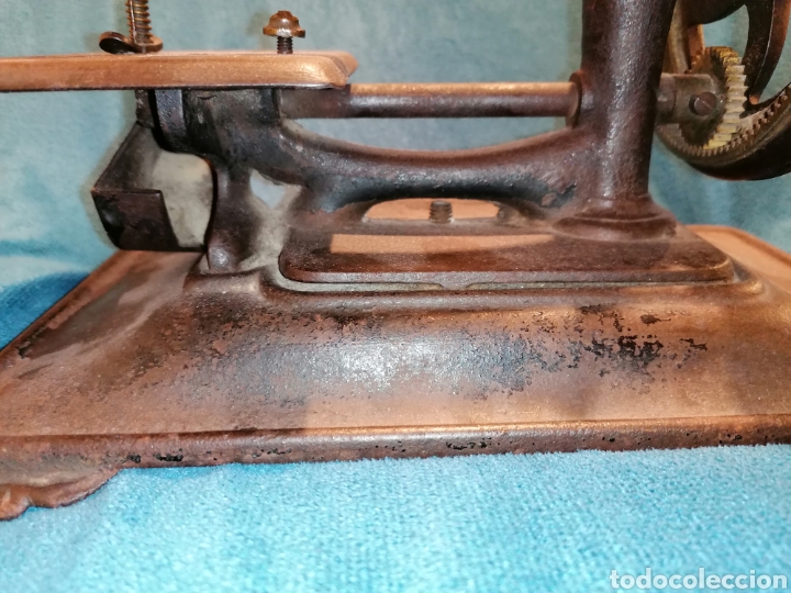 Antig&uuml;edades: M&Aacute;QUINA DE COSER ANTIGUA DE ESCAPARATE - Foto 4