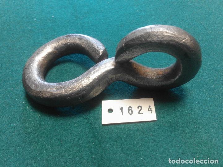 Antig&uuml;edades: ANILLA CRUZADA DE FORJA - Foto 1