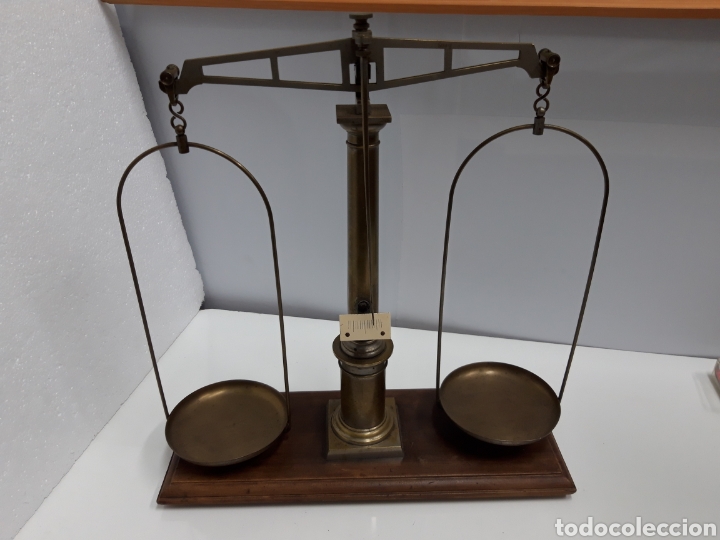 Antig&uuml;edades: Balanza de Precisi&oacute;n. - Foto 1