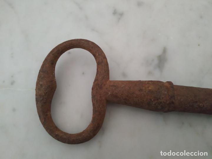Antig&uuml;edades: Antigua llave - Foto 8