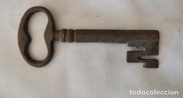 Antig&uuml;edades: ANTIGUA LLAVE MUY RARA Y HUECA - Foto 2