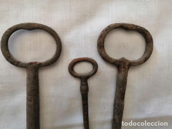 Antig&uuml;edades: LLAVE ANTIGUA - LOTE TRES LLAVES - Foto 3