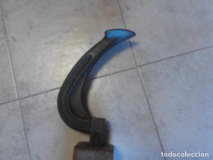Antig&uuml;edades: YUNQUE DE ZAPATERO EN TARUGO DE MADERA - Foto 5