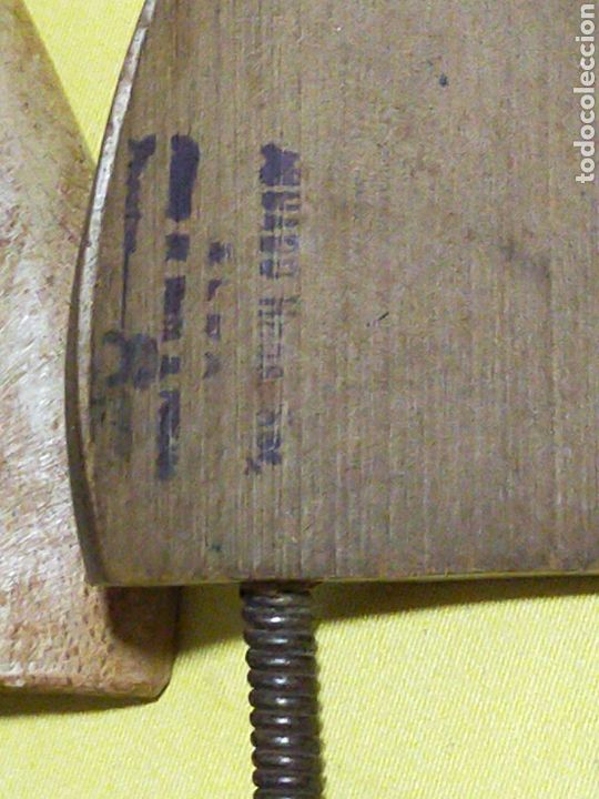 Antig&uuml;edades: ANTIGUAS ORMAS DE ZAPATOS - Foto 3