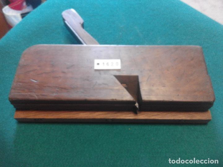 Antig&uuml;edades: ANTIGUO CEPILLO DE CARPINTERO - Foto 1