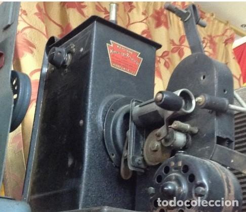 Antig&uuml;edades: PROYECTOR DE CINE KEYSTONE E 33 - Foto 3