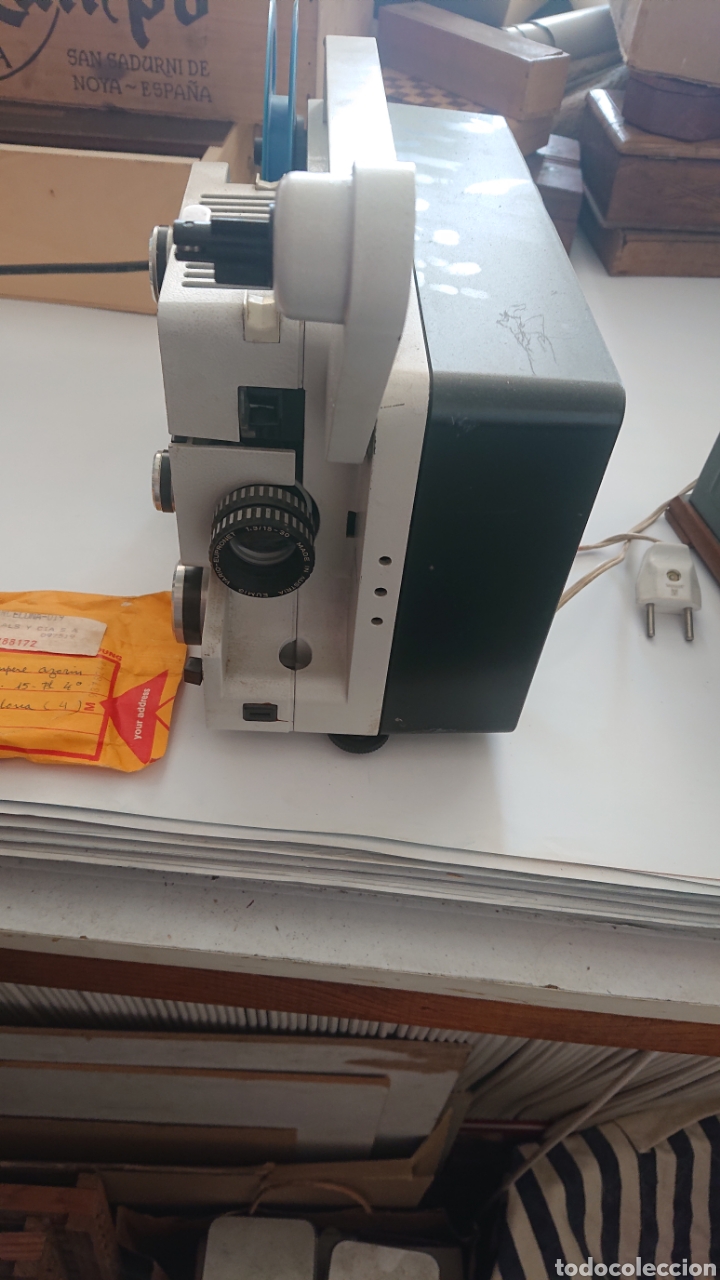 Antig&uuml;edades: PROYECTOR EUMIG MARK 610 D FUNCIONA CON 2 PELICULAS - Foto 2