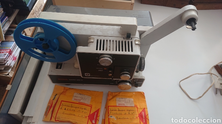 Antig&uuml;edades: PROYECTOR EUMIG MARK 610 D FUNCIONA CON 2 PELICULAS - Foto 1
