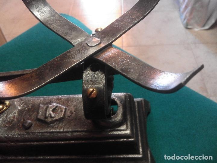 Antig&uuml;edades: ANTIGUA BALANZA DE PLATOS - Foto 3