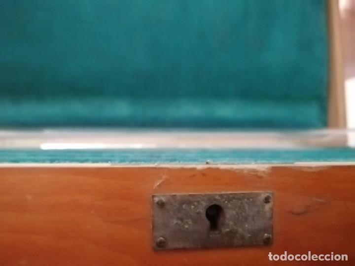 Antig&uuml;edades: CAJA CON INSTRUMENTAL ANTIGUO DE LABORATORIO. MARCA STROHLEIN & CO - Foto 3
