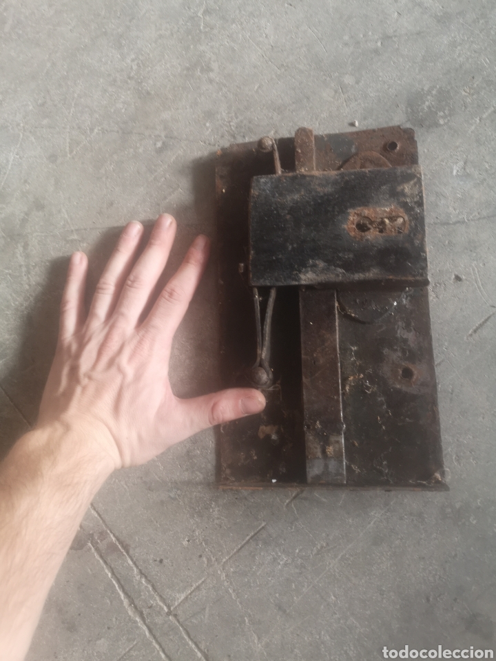 antigua cerradura de gran tamaño - Comprar Cerraduras Antiguas en