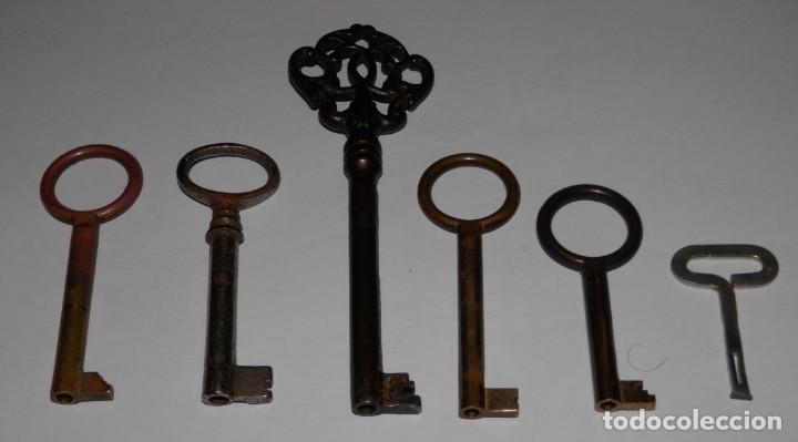 Antig&uuml;edades: LOTE DE LLAVES ANTIGUA EN HIERRO - Foto 1