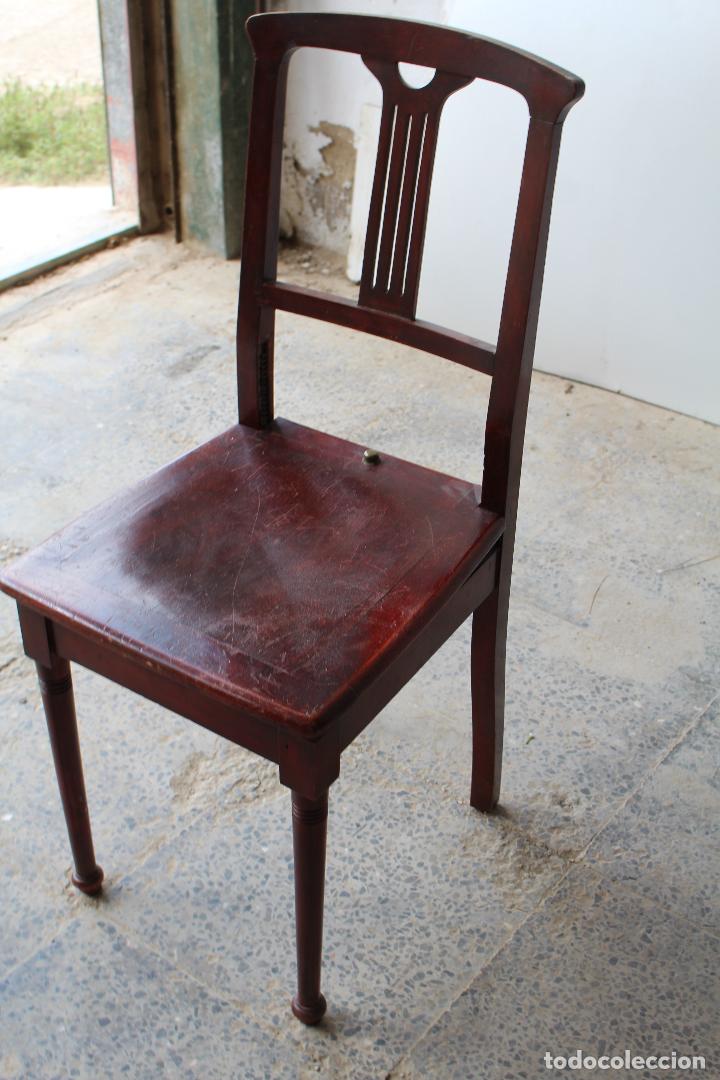 Antig&uuml;edades: silla de barbero antigua - Foto 5