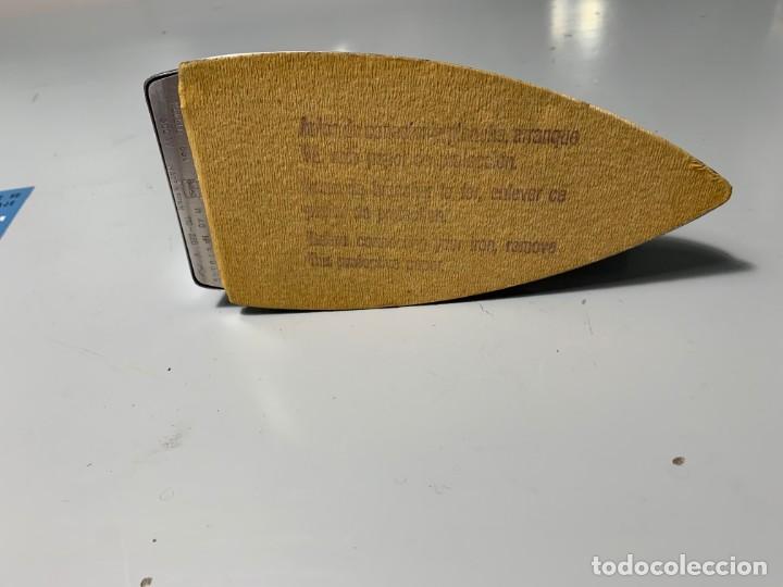 Antig&uuml;edades: Plancha autom&aacute;tica de viaje Solac. Modelo 631. NUEVA - Foto 7