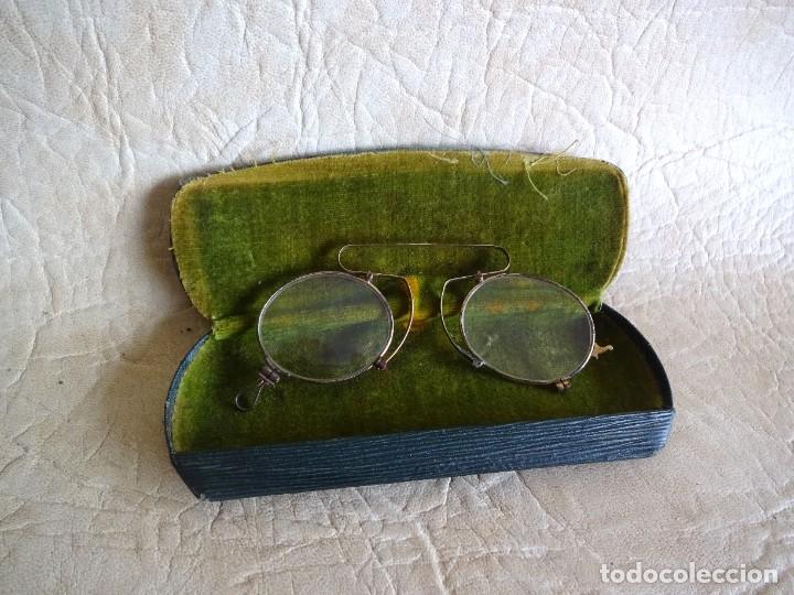 datos Inmundicia Con fecha de antiguas gafas sin patillas con estuche - Compra venta en todocoleccion