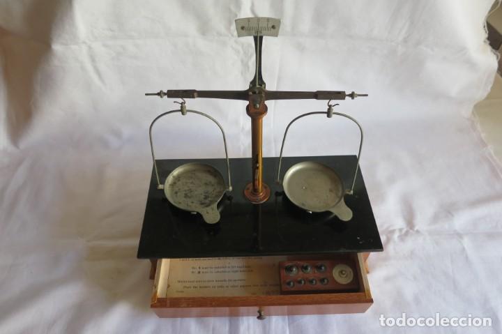 Antig&uuml;edades: balanza de laboratorio de 50 gramos - Foto 1