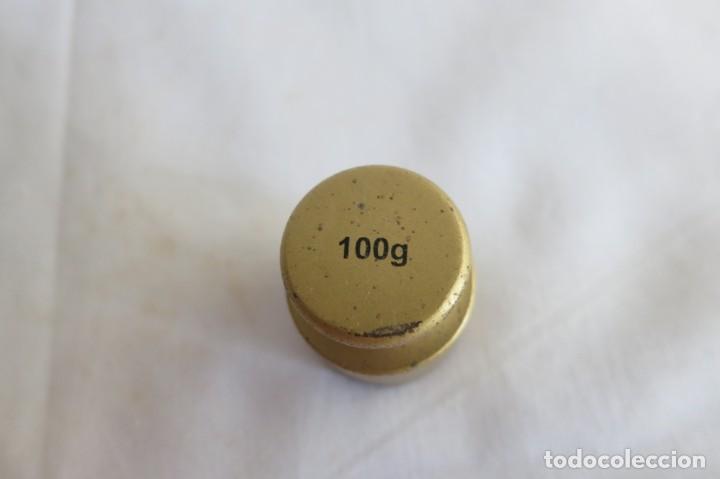 Antig&uuml;edades: pesa de 100 gramos - Foto 3