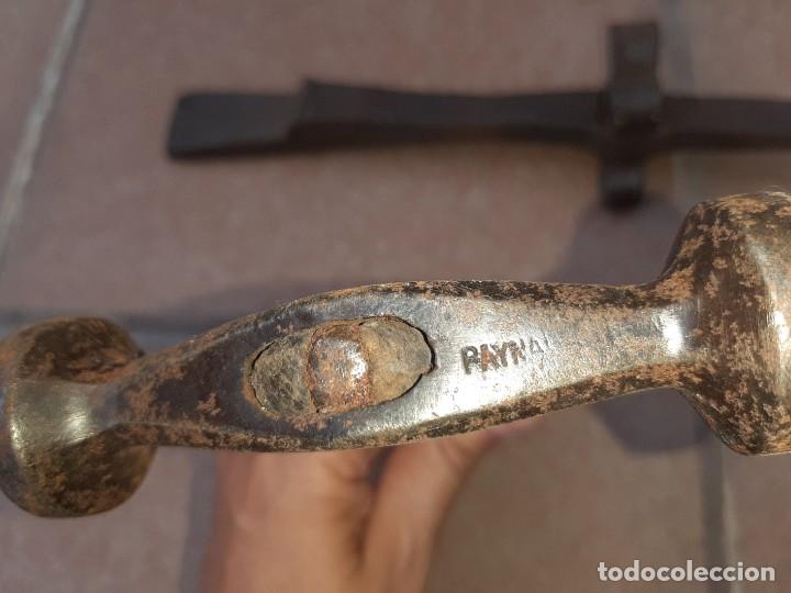 Antig&uuml;edades: LOTE GUADA&Ntilde;A, YUNQUE Y MARTILLO - Foto 3