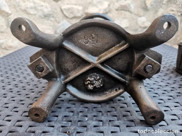 Antig&uuml;edades: ANTIGUA PEQUE&Ntilde;A PRENSA CRISOL - Foto 6
