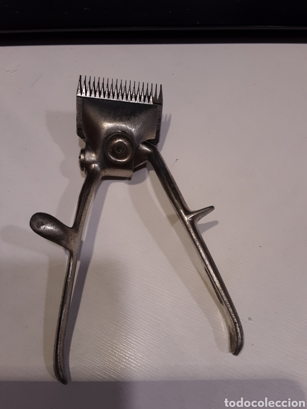 Antig&uuml;edades: M&aacute;quina de cortar pelo Gurlan - Foto 1