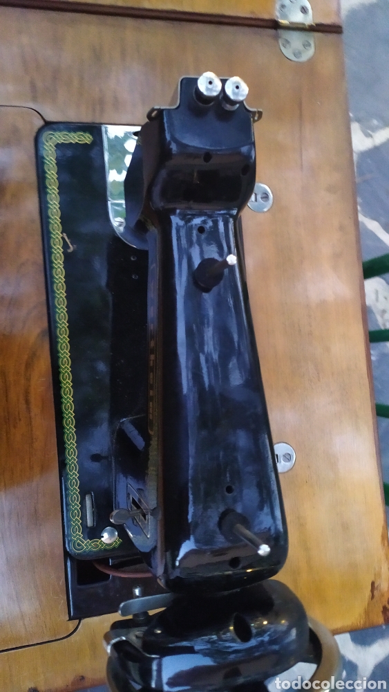 Antig&uuml;edades: Maquina de coser con mueble250 - Foto 5