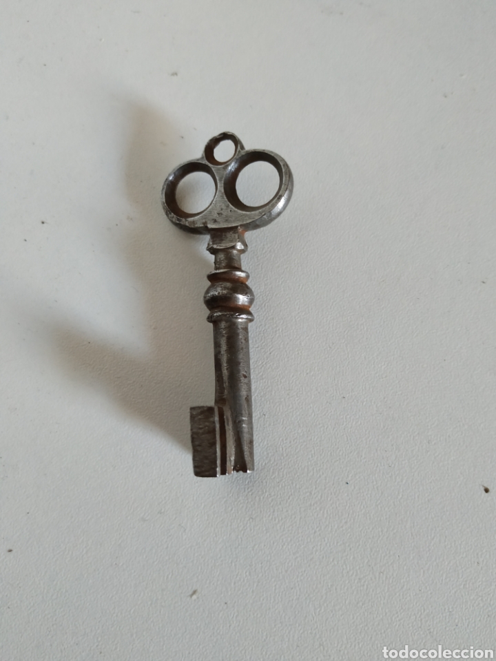 Antig&uuml;edades: Colecci&oacute;n de peque&ntilde;as llaves de forja - Foto 8