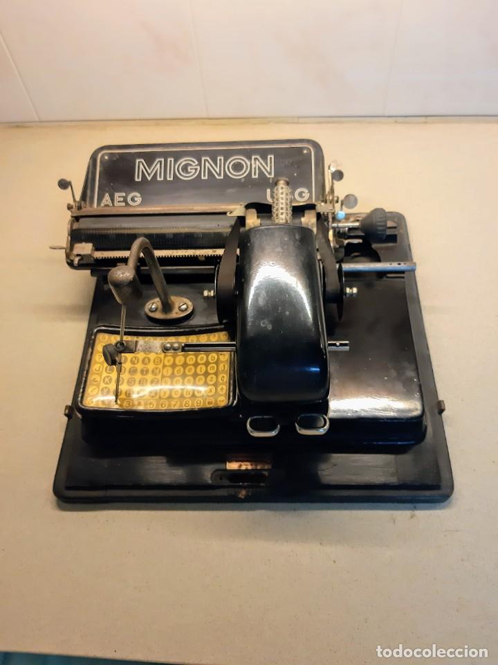 Antig&uuml;edades: MAQUINA ESCRIBIR MIGNON 4 CON CAJA - Foto 1