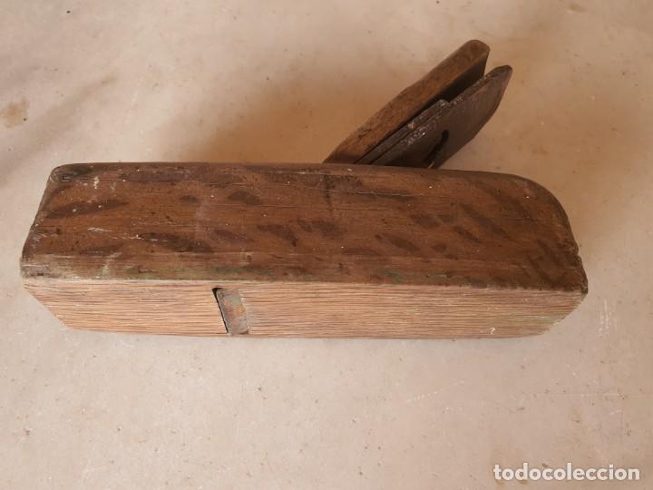 Antig&uuml;edades: CEPILLO DE CARPINTERO - Foto 4