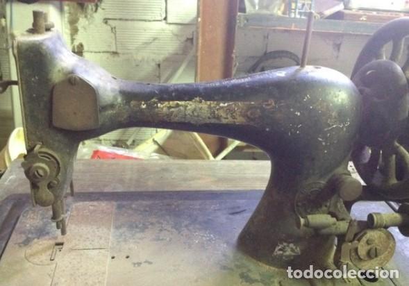 Antig&uuml;edades: MAQUINA DE COSER ANTIGUA...SINGER - Foto 3
