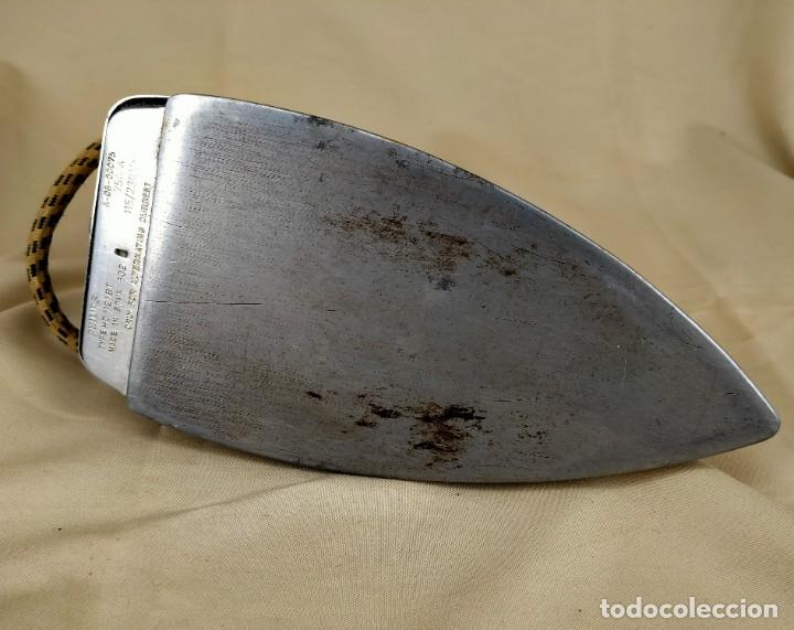 Antig&uuml;edades: PLANCHA PHILIPS MODELO HD 1121 - Foto 6