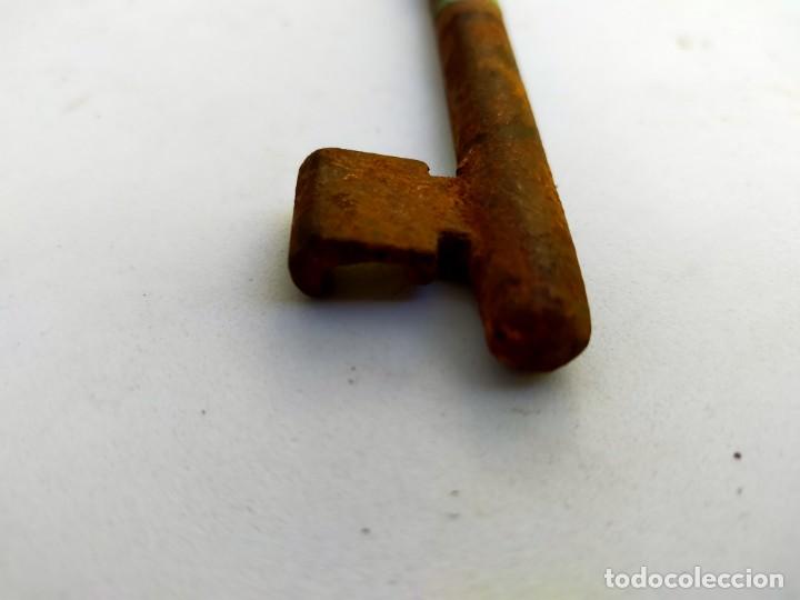 Antig&uuml;edades: LLAVE ANTIGUA DE HIERRO - Foto 7