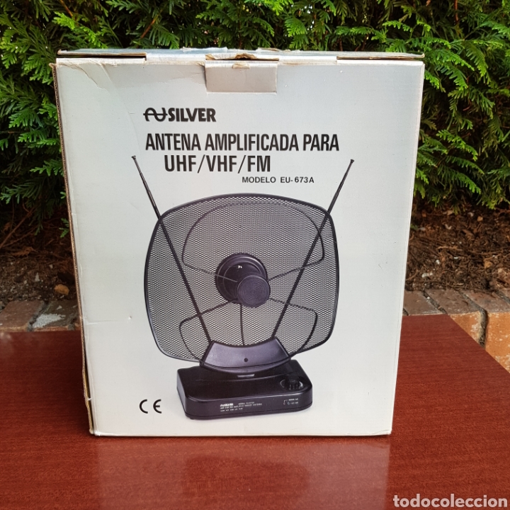 Antig&uuml;edades: ANTENA AMPLIFICADA PARA - UHF / VHF / FM - Foto 1