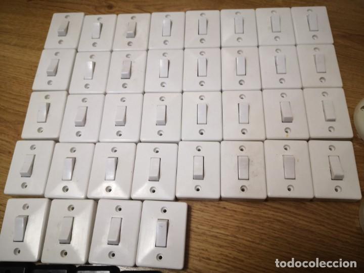 Antig&uuml;edades: INTERRUPTORES, TIMBRES, PORTALAMPARAS - Foto 2