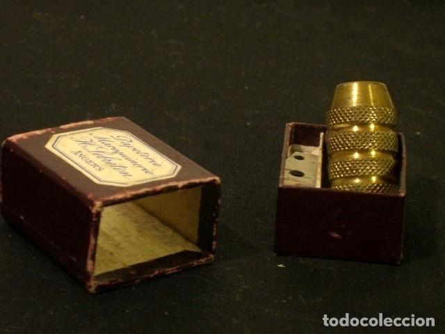 Antig&uuml;edades: Afilal&aacute;pices franc&eacute;s de bronce de finales del siglo XIX - Foto 1