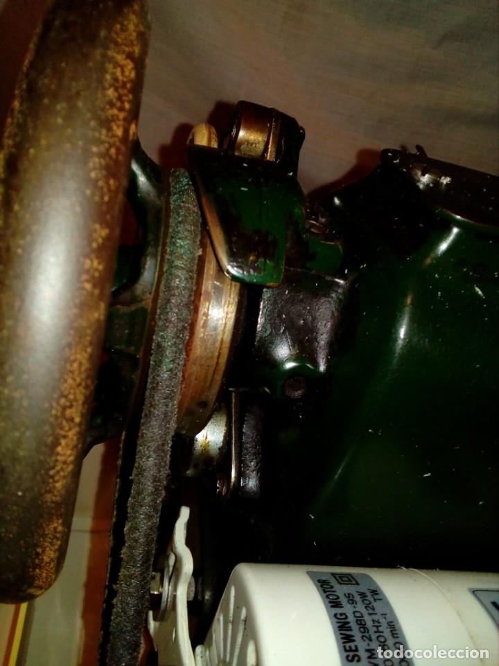 Antig&uuml;edades: maquina de coser REFREY - Foto 11